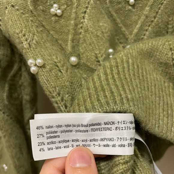 ZARA Knit Pea Green Pearl Turtleneck Crop Sweater, Size Medium - Picture 5 of 9